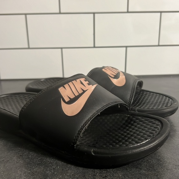 Nike Slides - Picture 3 of 3